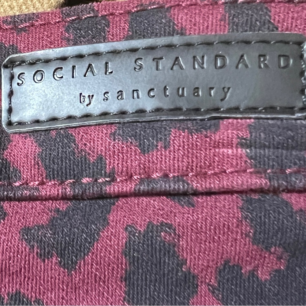 Social Standard by Sanctuary Ankle Skinny Size 4 Wine & Black cougar pri… - Picture 7 of 11